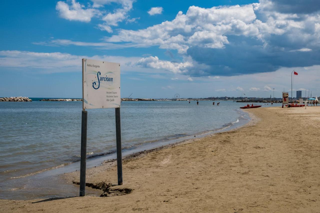 Hotel Villa Dei Fiori - Sul Mare Con Piscina Визербелла Экстерьер фото